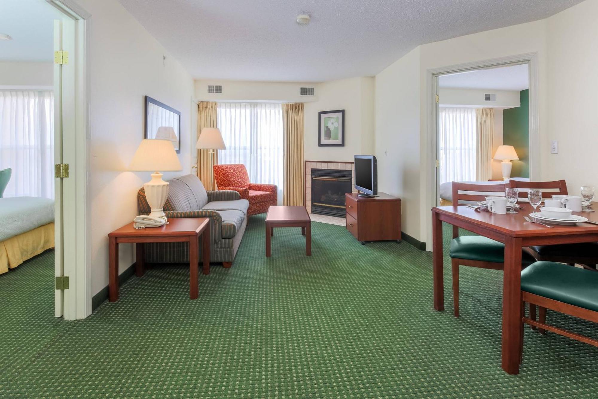 Residence Inn By Marriott Oklahoma City South Bagian luar foto