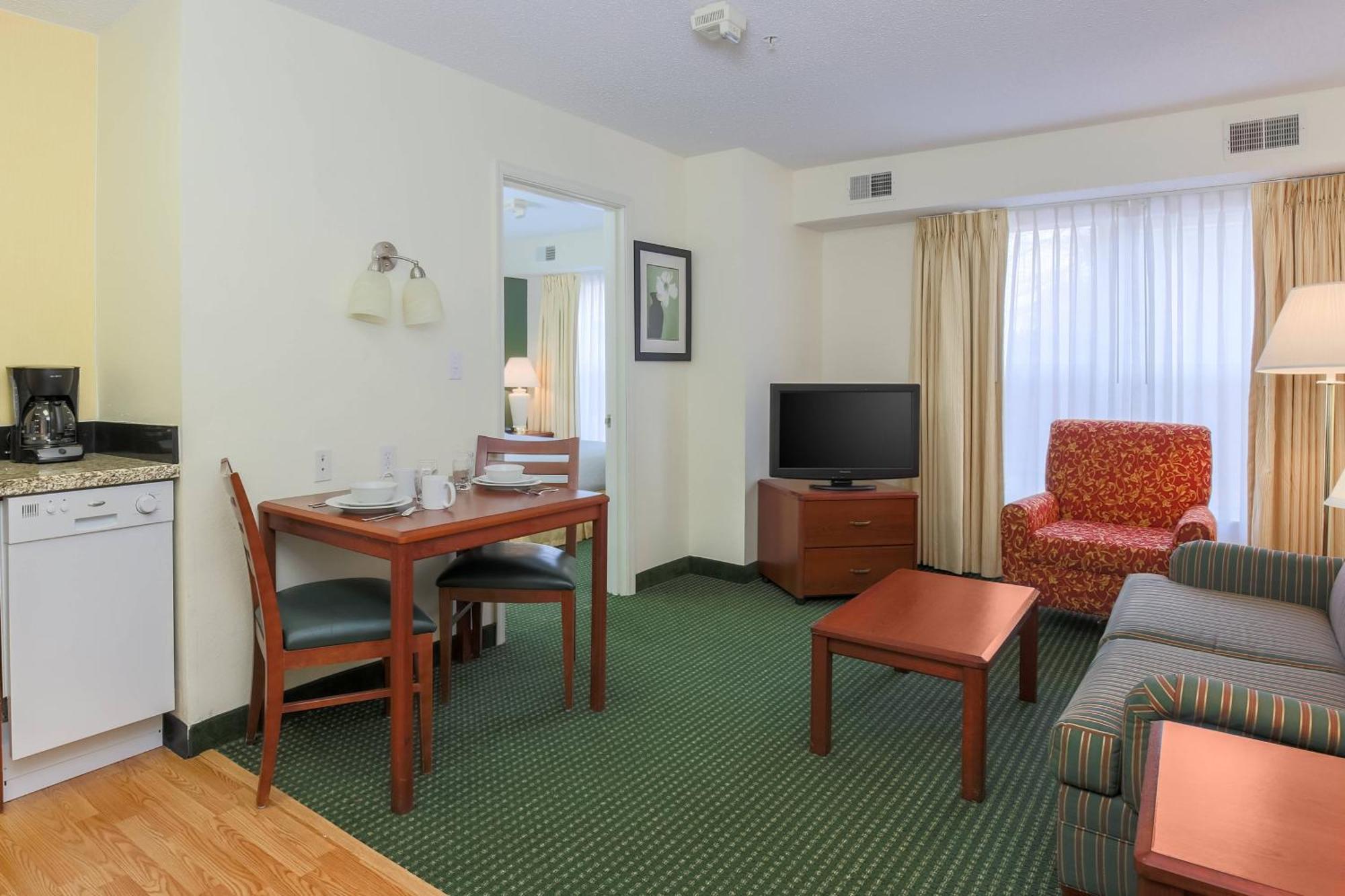 Residence Inn By Marriott Oklahoma City South Bagian luar foto