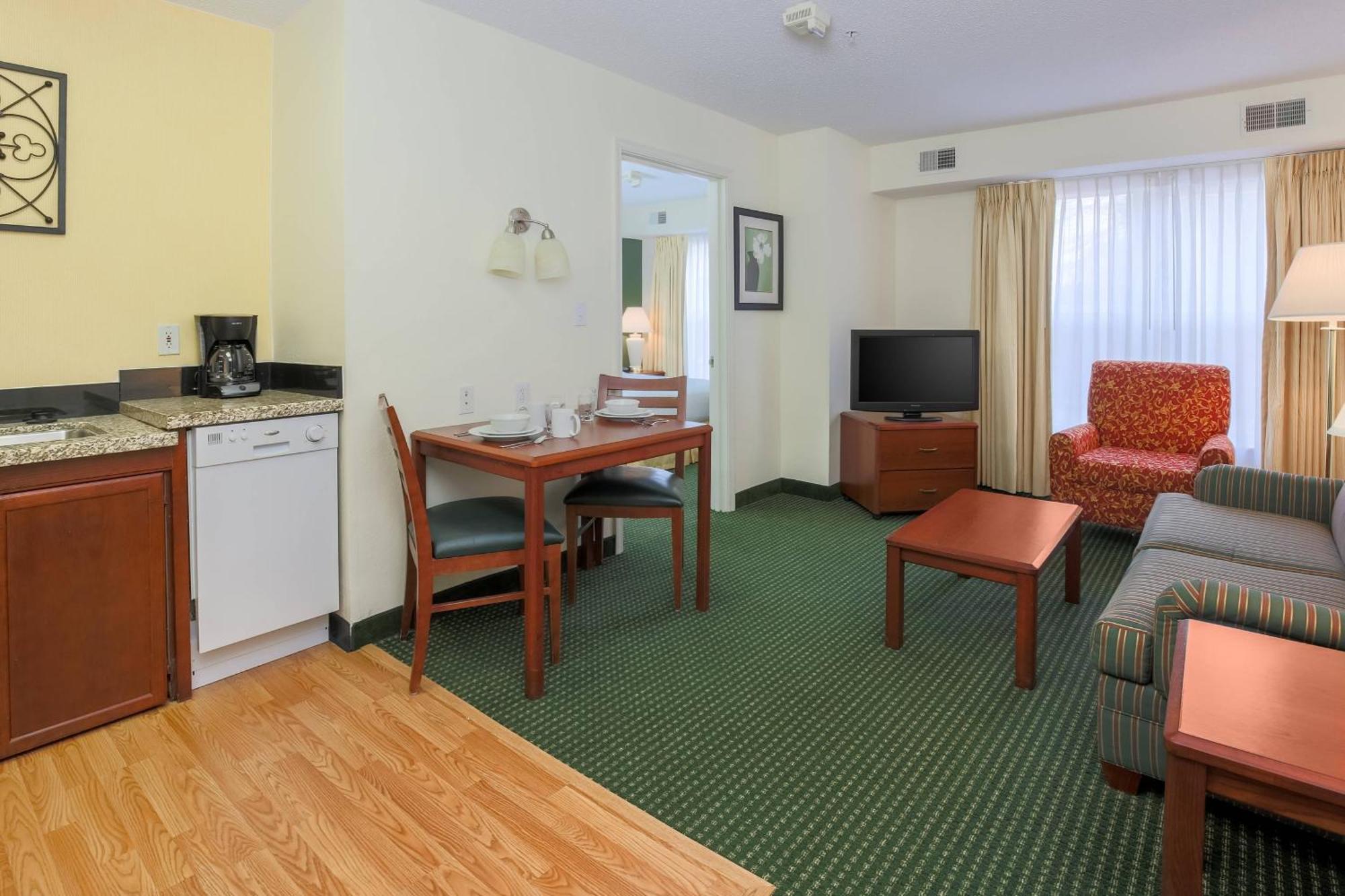 Residence Inn By Marriott Oklahoma City South Bagian luar foto